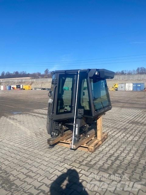 CASE D 1650 NEW CAB Kabine in notranjost