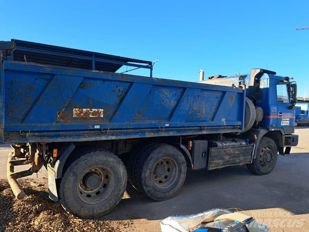 Tatra T 815-2 Terno Kiper tovornjaki