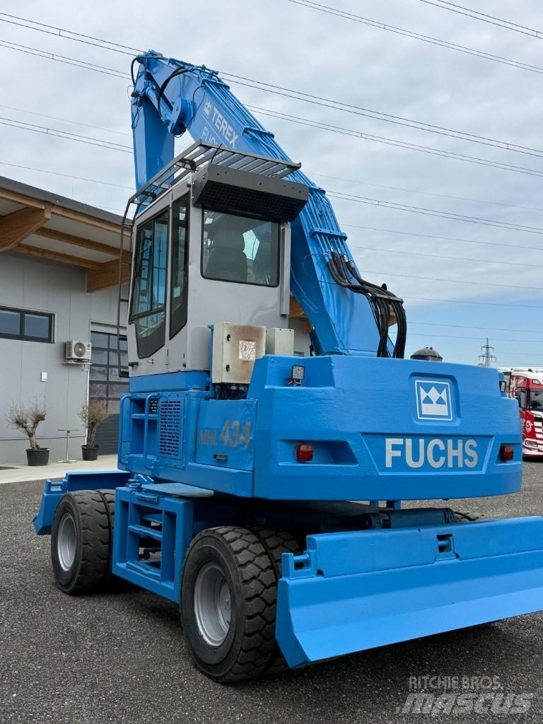 Fuchs MHL 434 Bagri za prekladanje primarnih/sekundarnih surovin