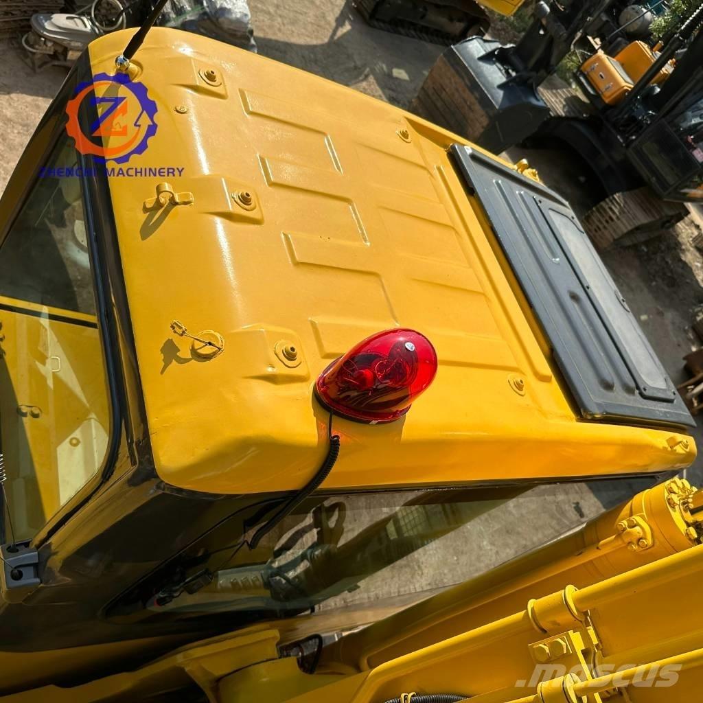 Komatsu PC 200-7 Bagri goseničarji