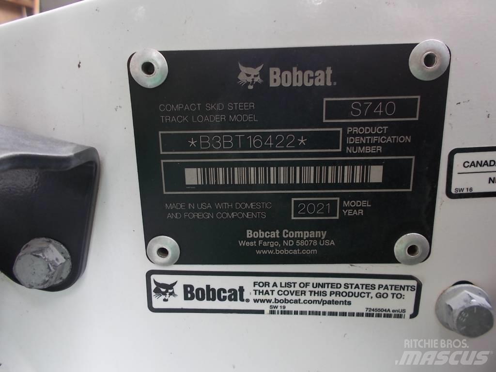 Bobcat S740 Skid steer mini nakladalci