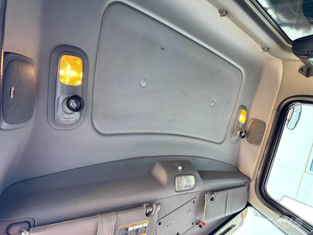 Peterbilt 367 Kiper tovornjaki