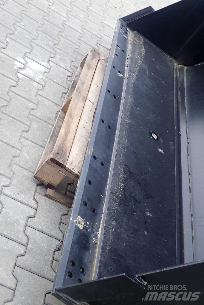 JCB 4x1 Łyżka Nakladalne žlice