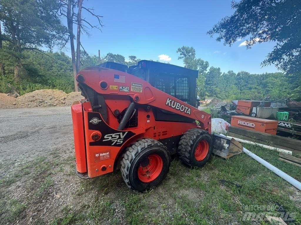 Kubota SSV 75 Skid steer mini nakladalci