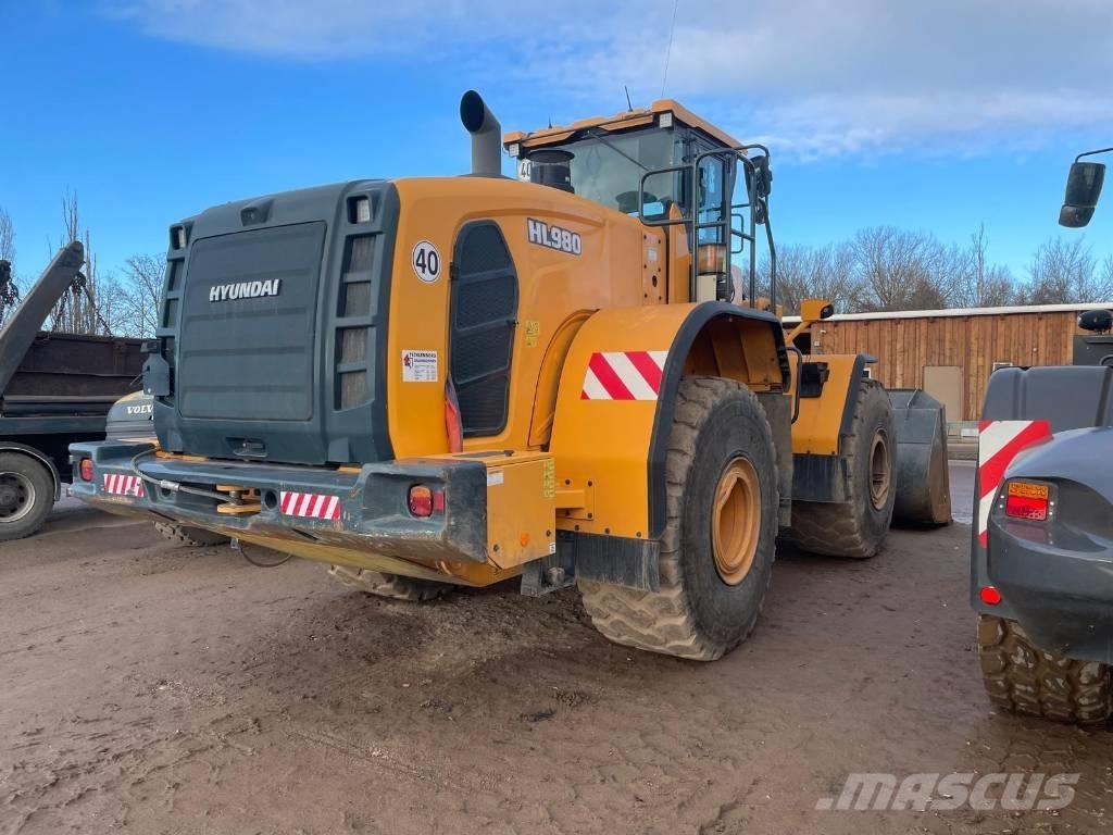 Hyundai HL 980 Kolesni nakladalci