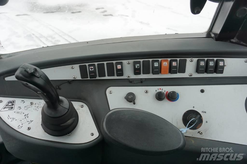 JCB 409 Kolesni nakladalci