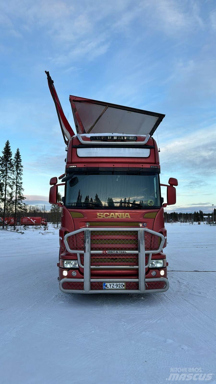 Scania R560 Tovornjaki za žagovino