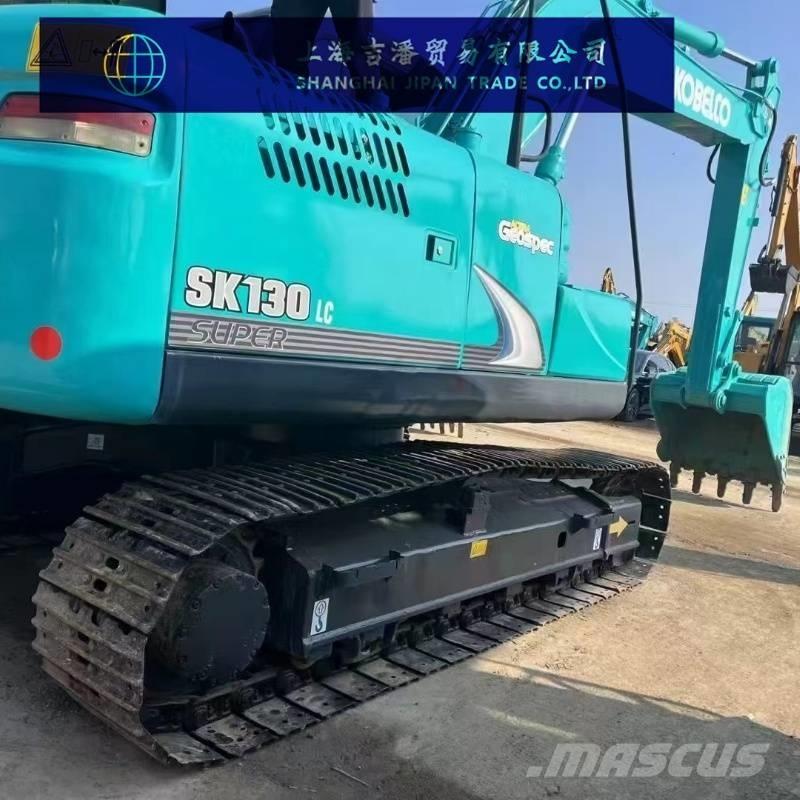 Kobelco 130 Midi bagri 7t – 12t