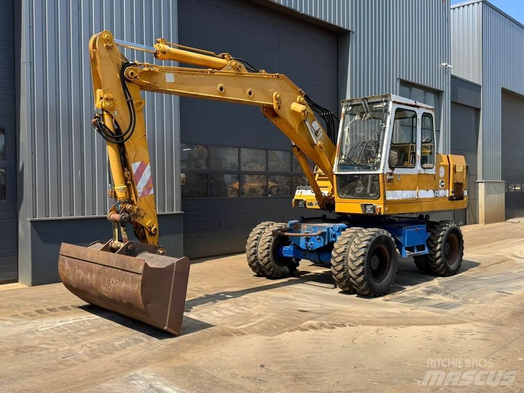 Liebherr A900C Bagri na kolesih