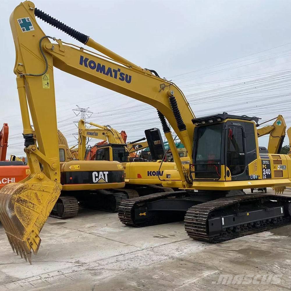 Komatsu PC 240 Bagri goseničarji