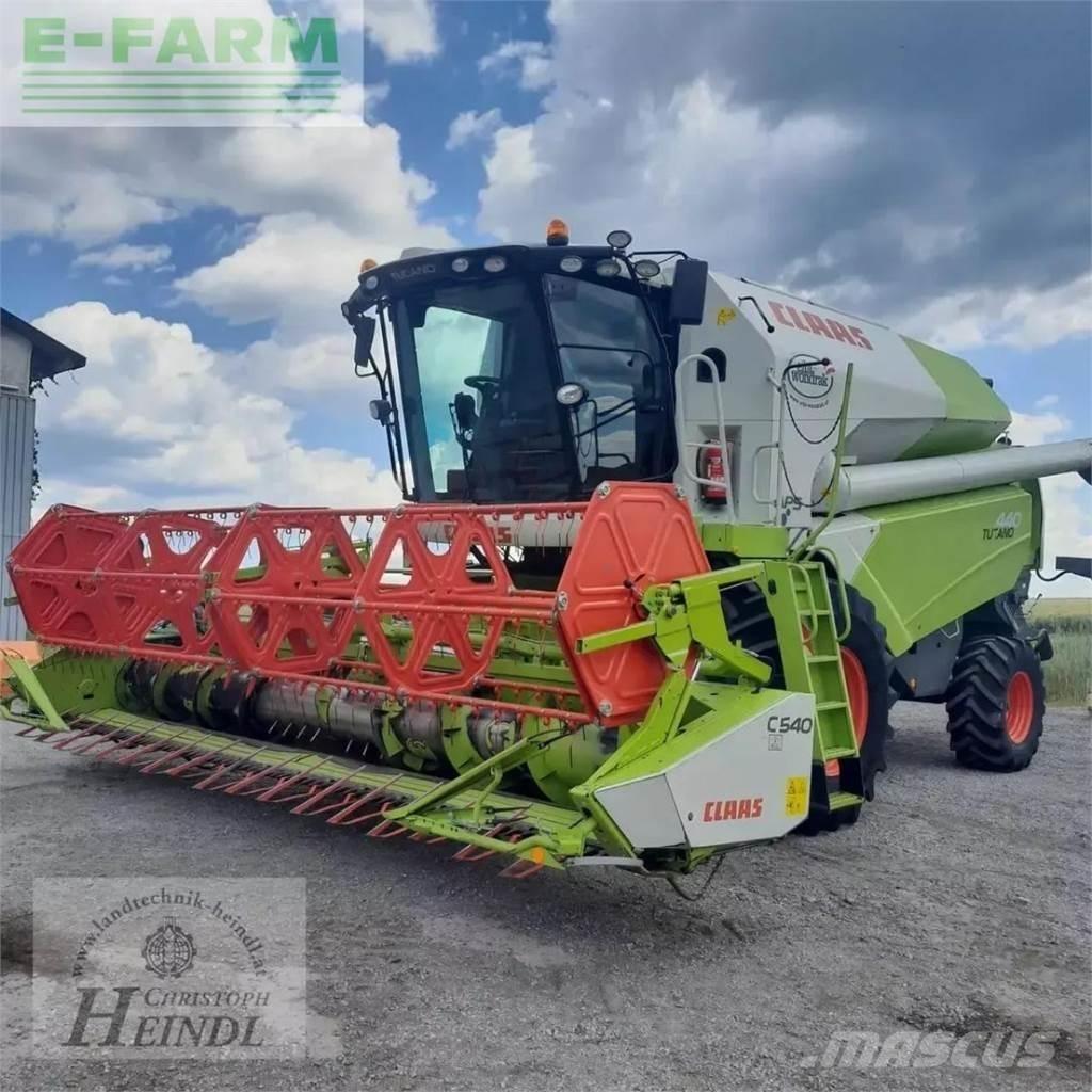 CLAAS tucano 440 Kombajni