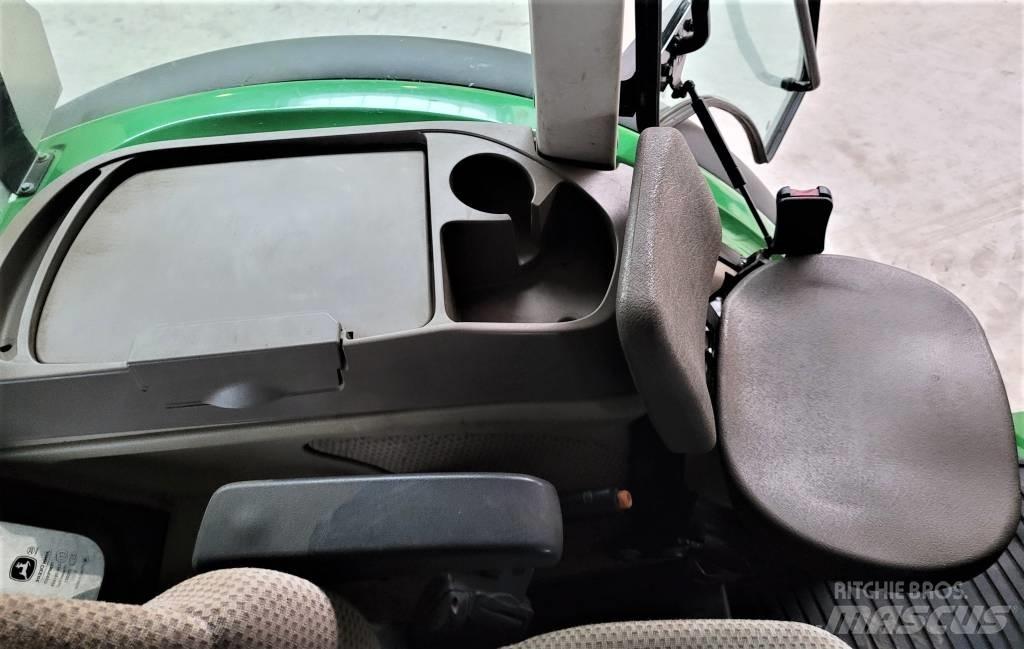 John Deere 5100 M Traktorji