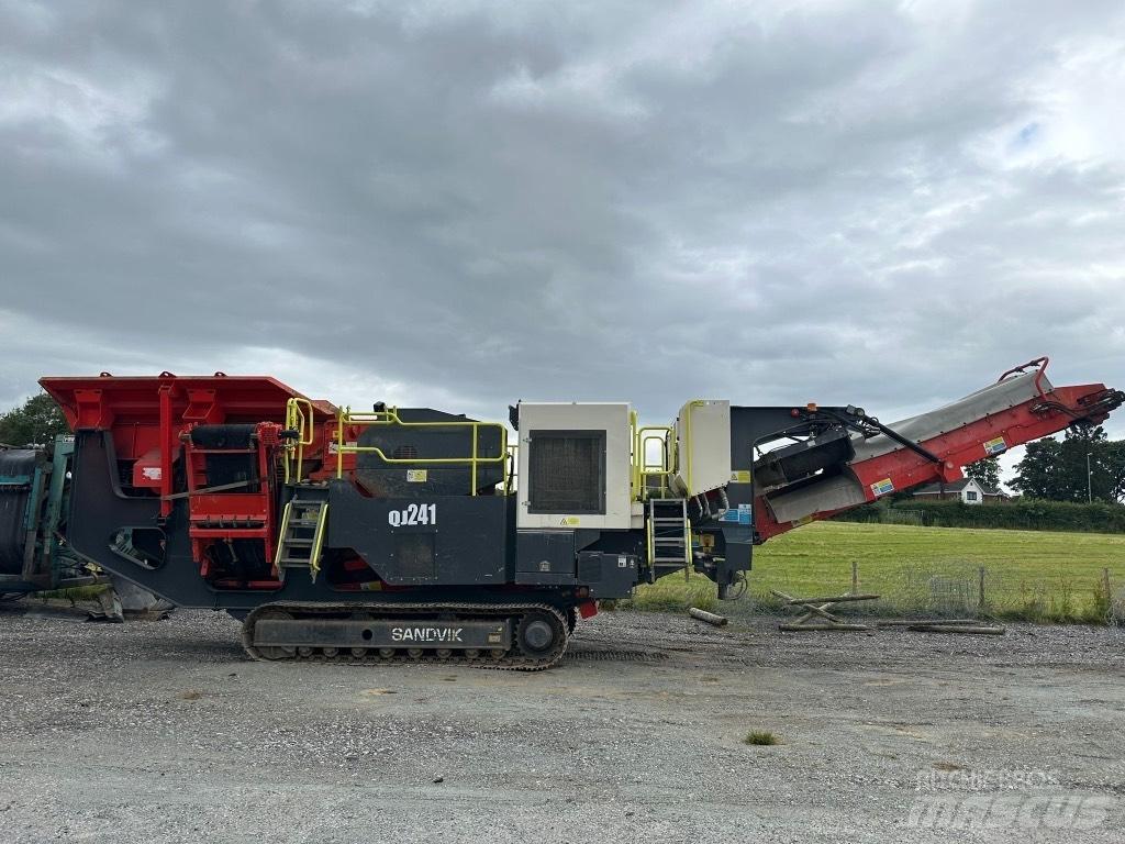 Sandvik QJ 241 Mobilni drobilniki