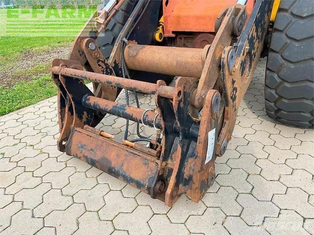JCB 426e agri ht Mini bagri <7t