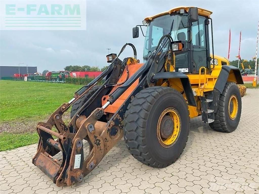 JCB 426e agri ht Mini bagri <7t