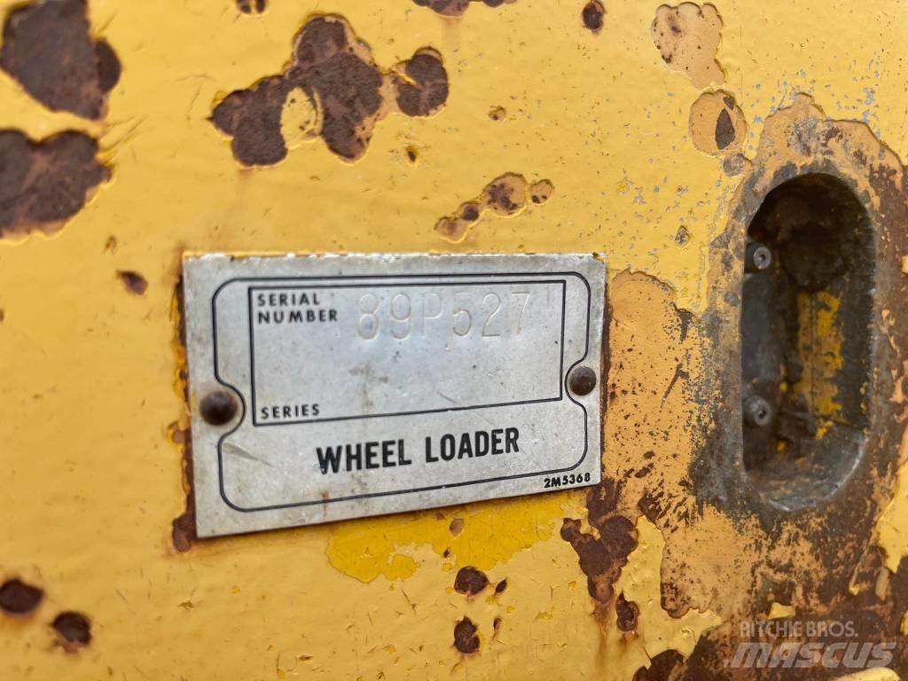 CAT 980 B Kolesni nakladalci