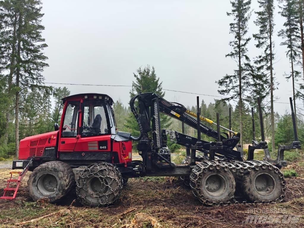 Komatsu 845 Forwarderji