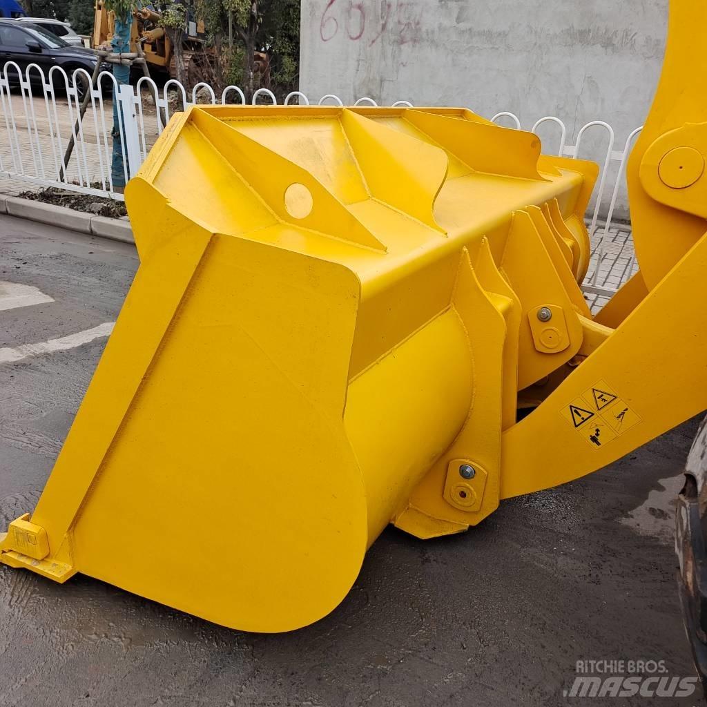 Komatsu WA 380-3 Kolesni nakladalci