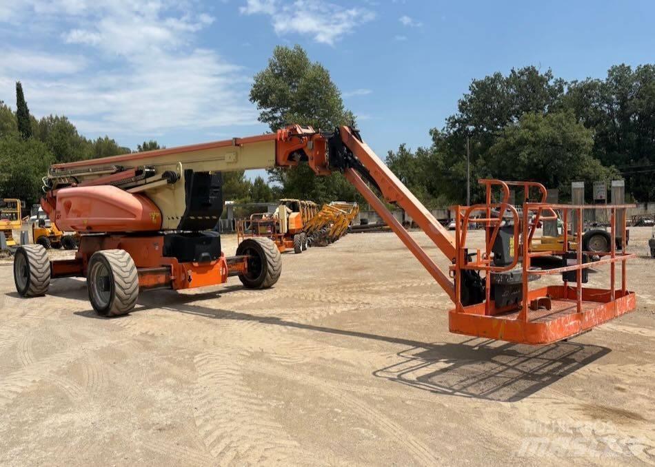 JLG 1250 AJP Zglobne dvižne ploščadi