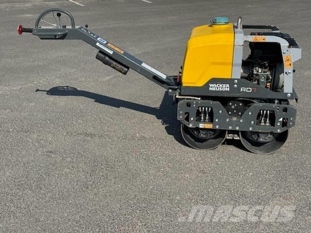 Wacker Neuson RD 7 Dvojni valjarji