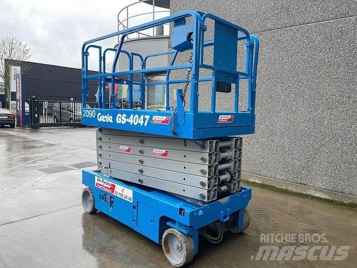 Genie GS4047 Druga dvigala in dvižne ploščadi