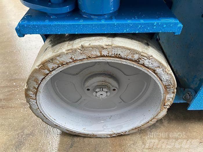 Genie GS4047 Druga dvigala in dvižne ploščadi