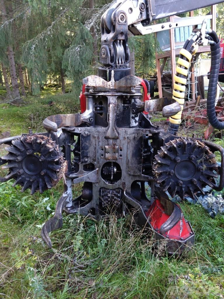 Komatsu 365.1 Glave za kombajne