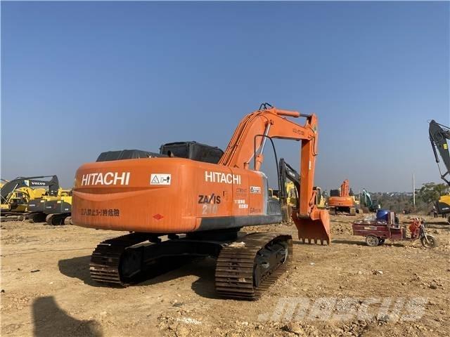 Hitachi ZX210 Bagri goseničarji