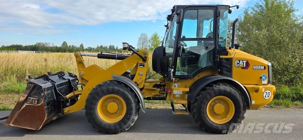 CAT 908M  Cat 908 Kolesni nakladalci