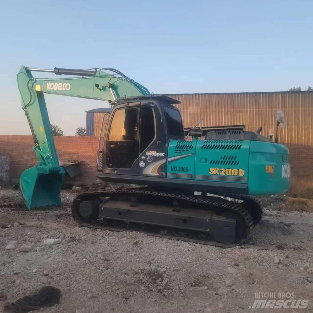 Kobelco 200 Bagri goseničarji