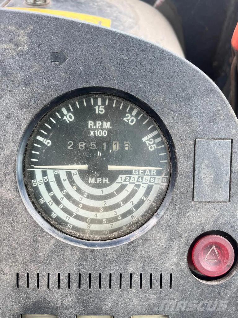 John Deere 3040 Traktorji