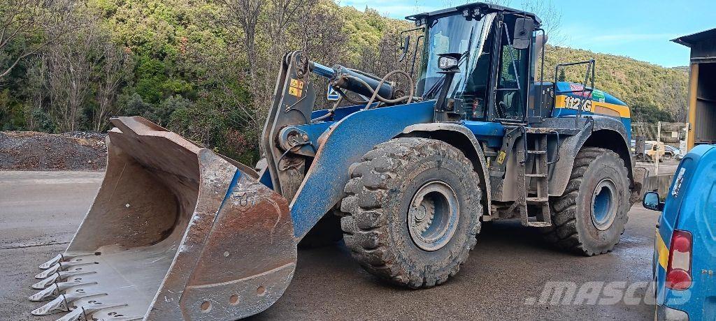 CASE 1121G Kolesni nakladalci