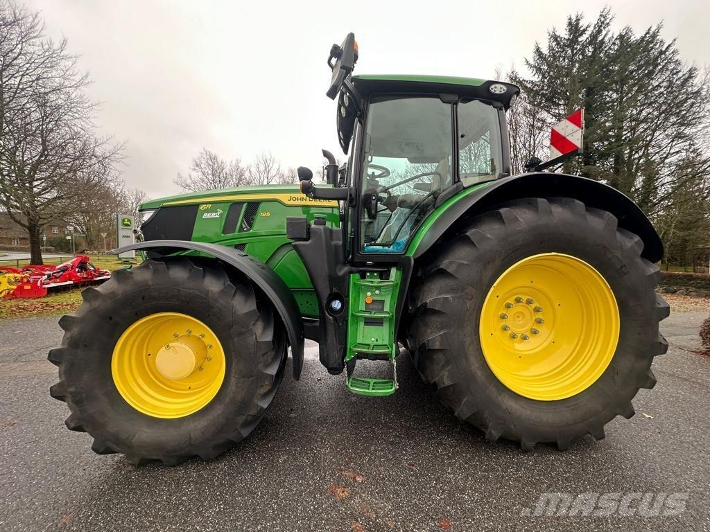 John Deere 6R195 Traktorji
