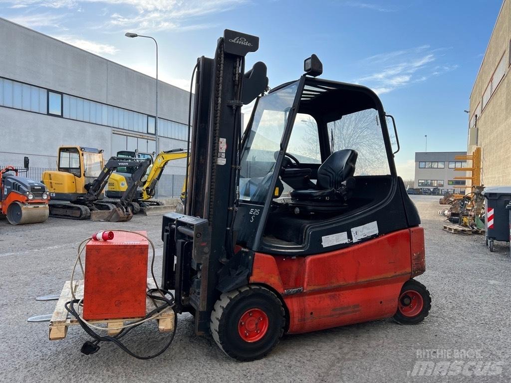Linde E 25 Električni viličarji