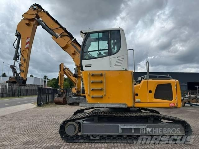 Liebherr LH 22 C Bagri za prekladanje primarnih/sekundarnih surovin