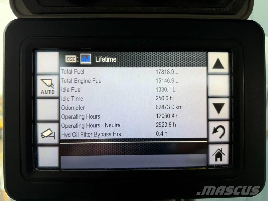 CAT 966M XE Kolesni nakladalci