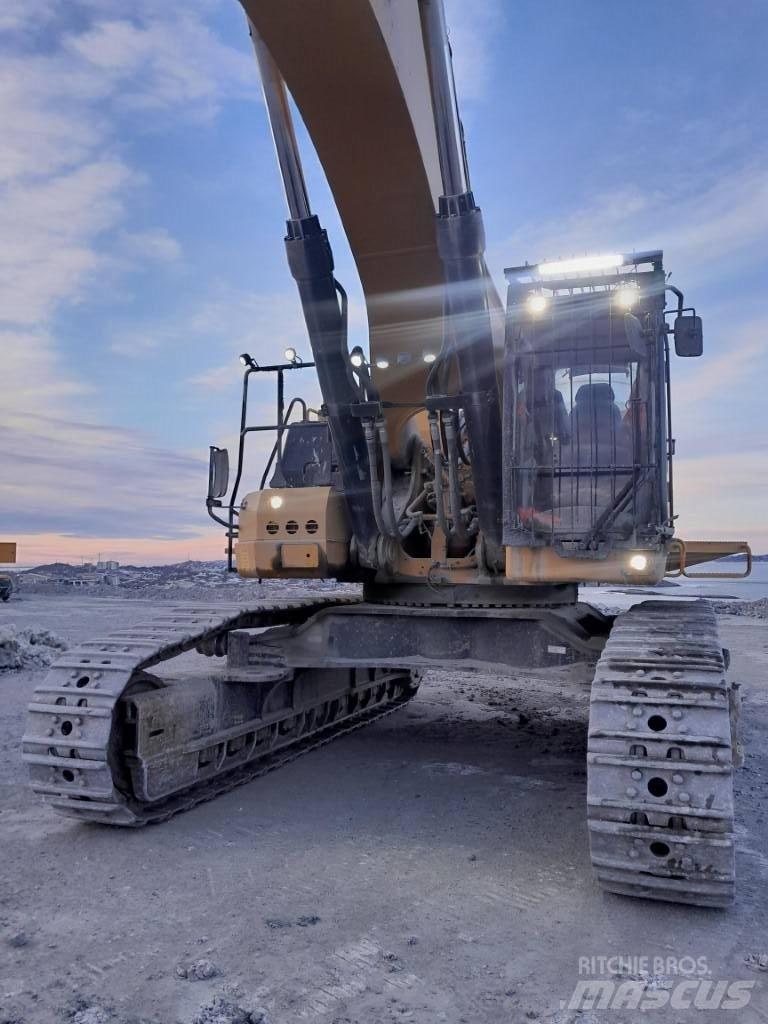 CAT 395 Bagri goseničarji