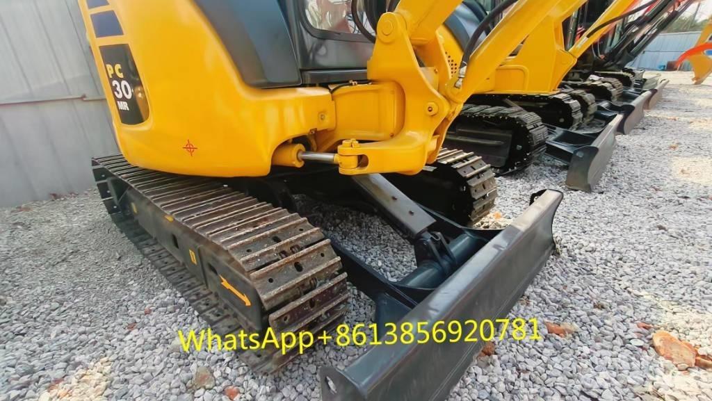 Komatsu PC 30 Mini bagri <7t