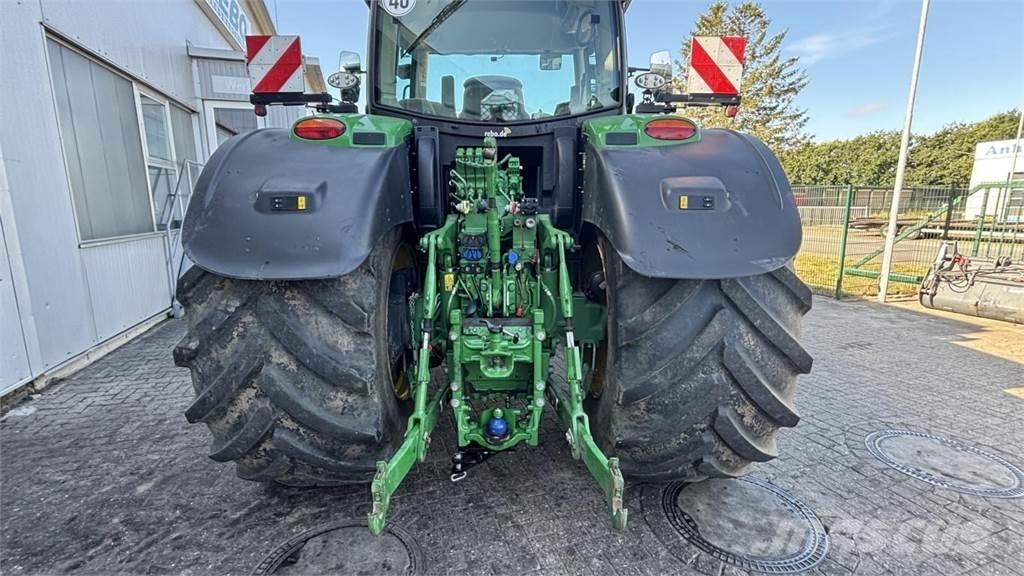 John Deere 6R195 Traktorji