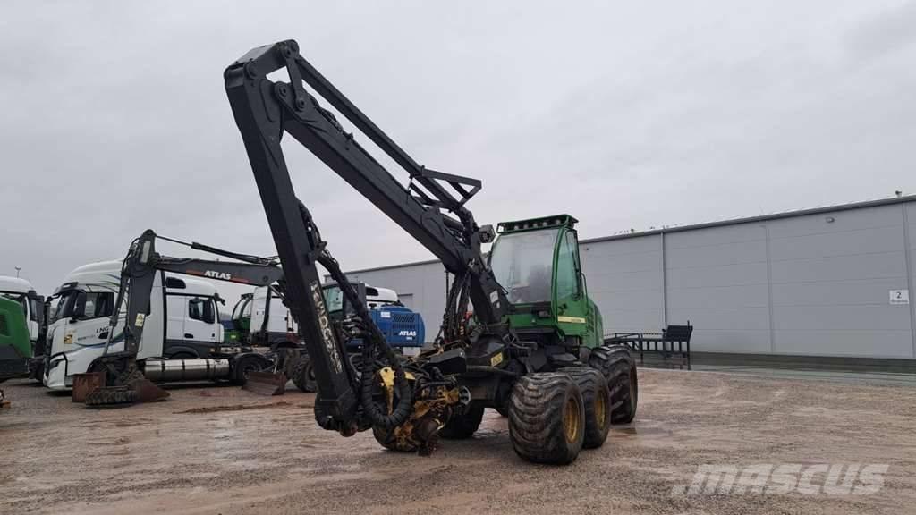 John Deere 1070 D Harvesterji