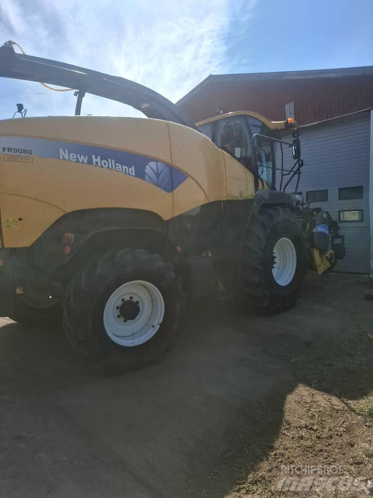 New Holland FR 9080 Stroji za krmo na lastni pogon