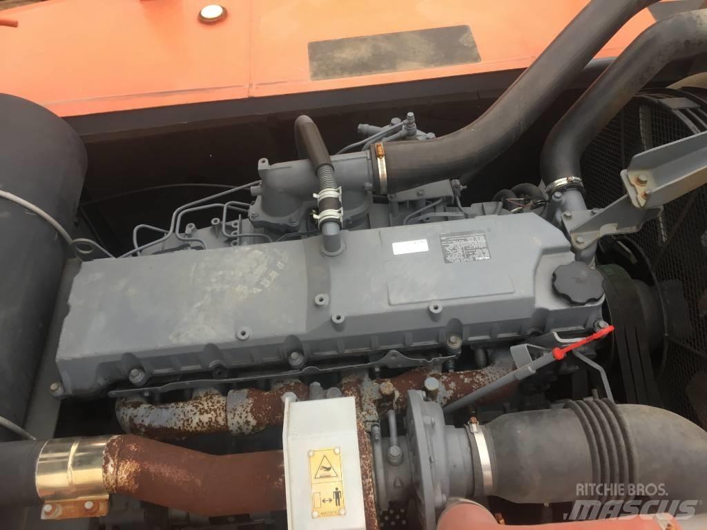 Hitachi ZX 350 Bagri goseničarji