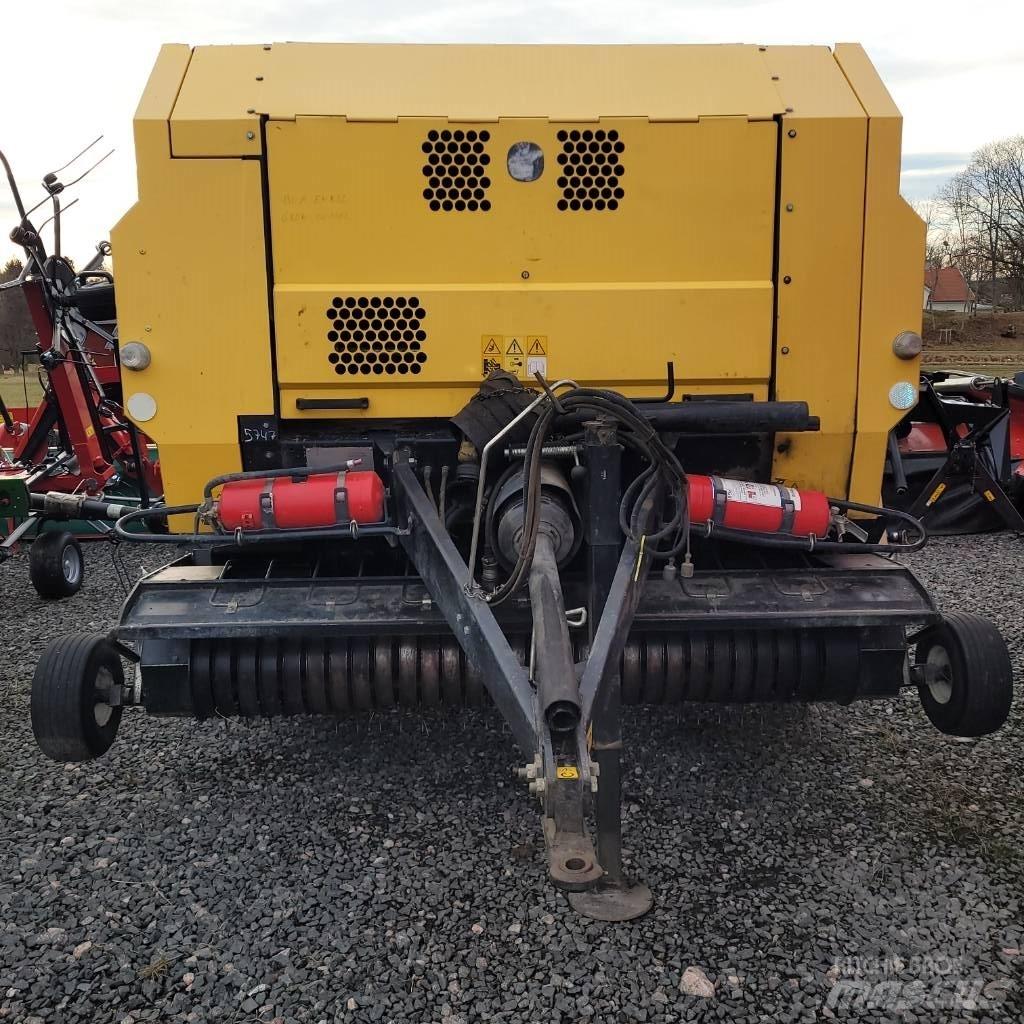 New Holland BR 6090 Balirke (okrogle bale)