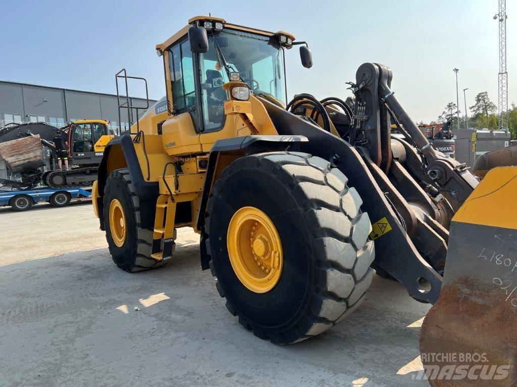 Volvo L180H Kolesni nakladalci