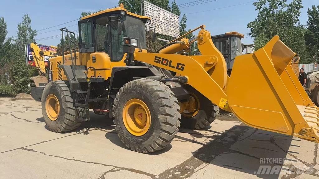 SDLG LG 956 L Kolesni nakladalci