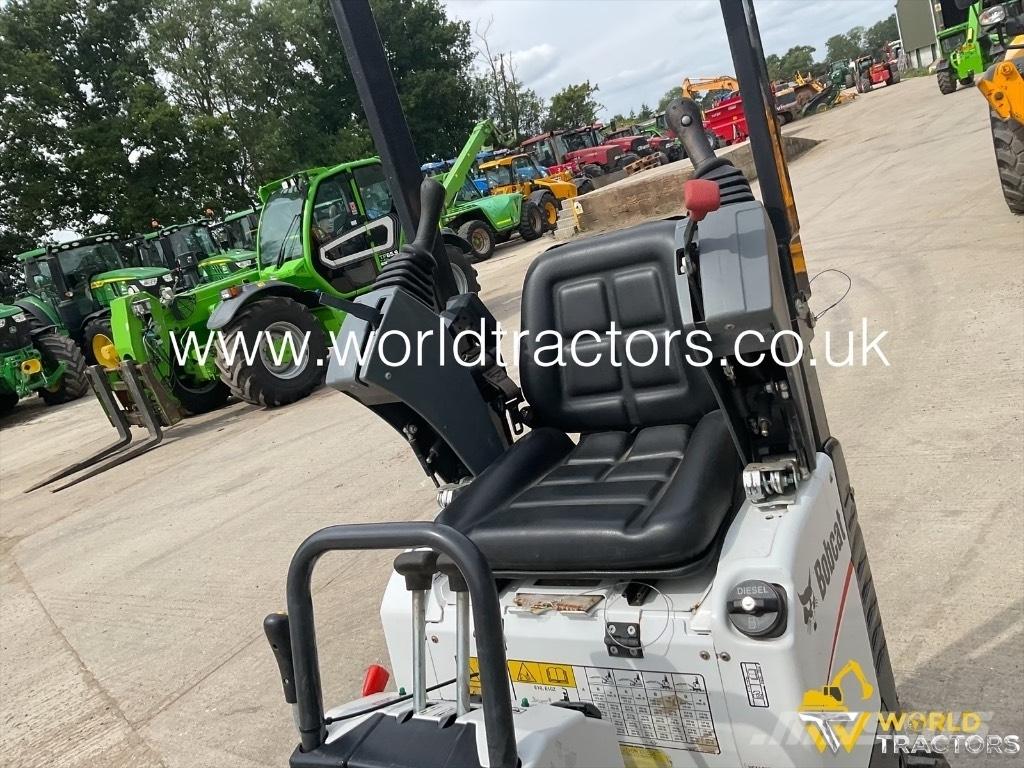Bobcat E 10z Mini bagri <7t