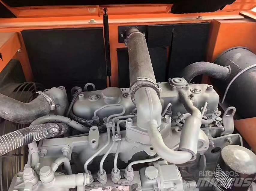 Hitachi Zaxis 70 Mini bagri <7t