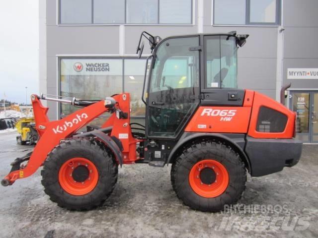Kubota R 065 Kolesni nakladalci