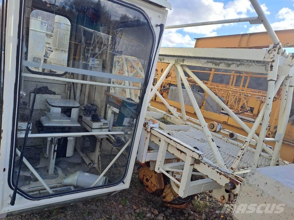 Liebherr 71 EC Stolpni žerjavi