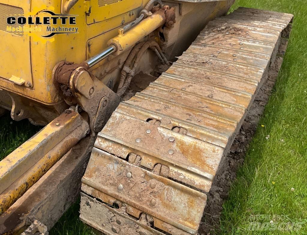 Komatsu D 39 EX-22 Buldožerji goseničarji